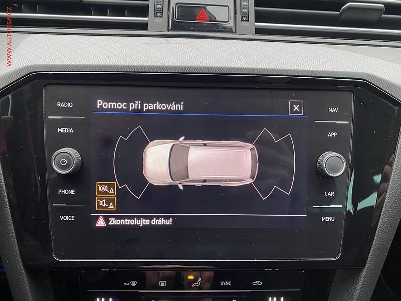 Volkswagen Passat (2021) 2.0 TDi, Business, DSG, TZ - fotka 19 z 19