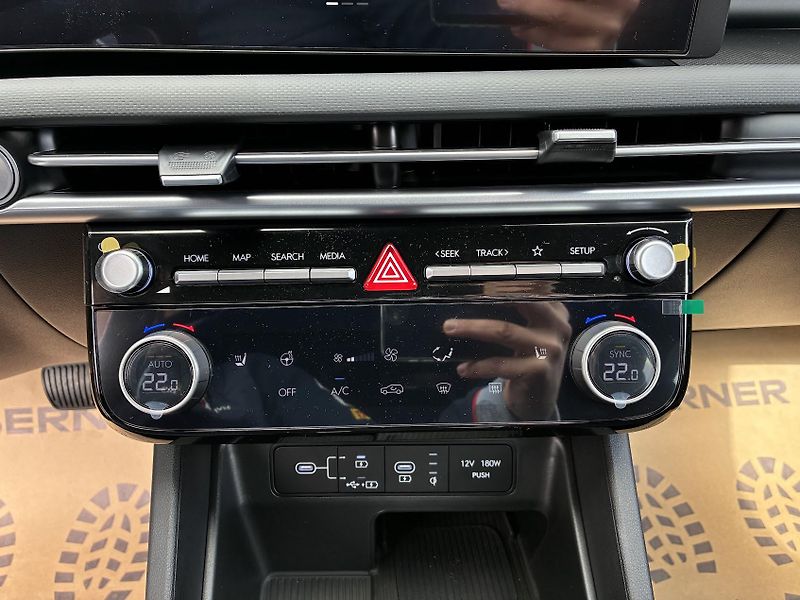 Hyundai Tucson 1,6 T-GDi DCT 110kW GO CZECH!  - fotka 15 z 19