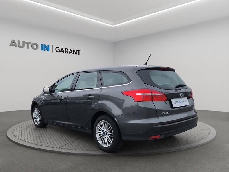 Ford Focus (2017) TREND 1.0 92 kW, ČR, Winter Sa - fotka 13 z 19