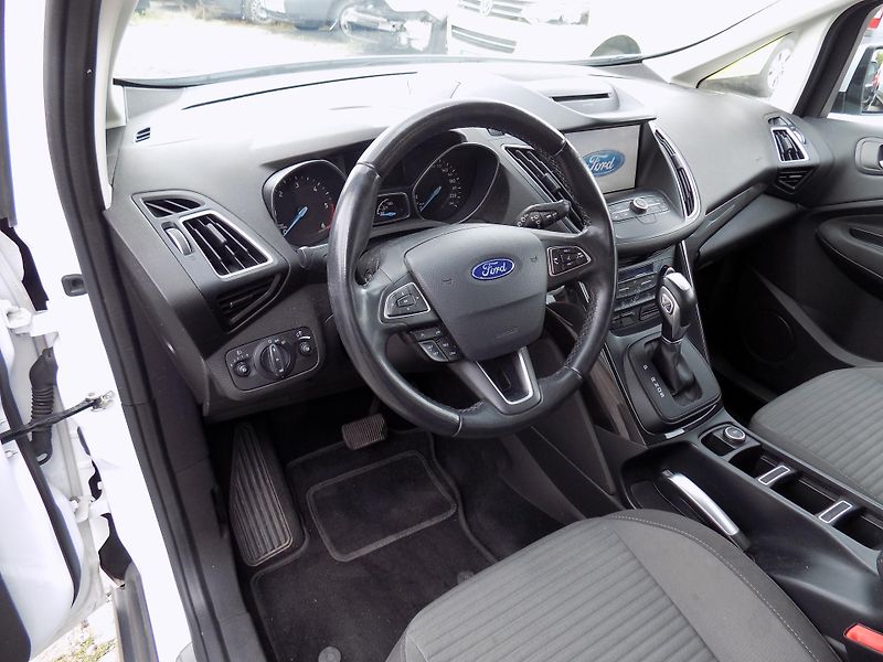 Ford C-MAX 2,0 TDCI 110 KW TITANIUM NAVI - fotka 18 z 39