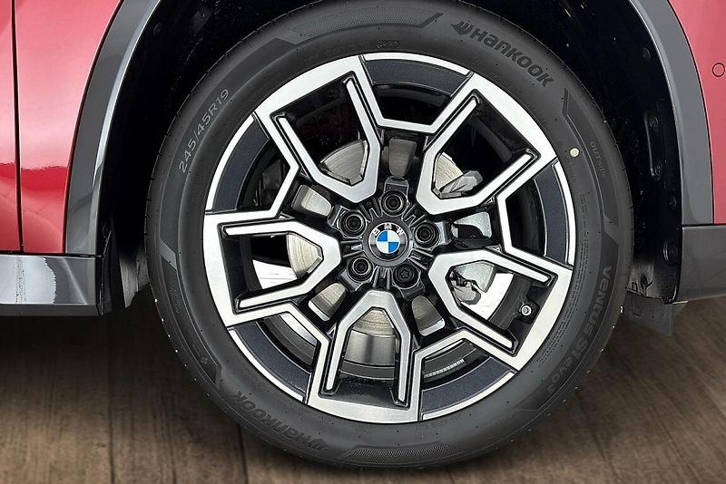 BMW X1 sDrive18d - fotka 5 z 14