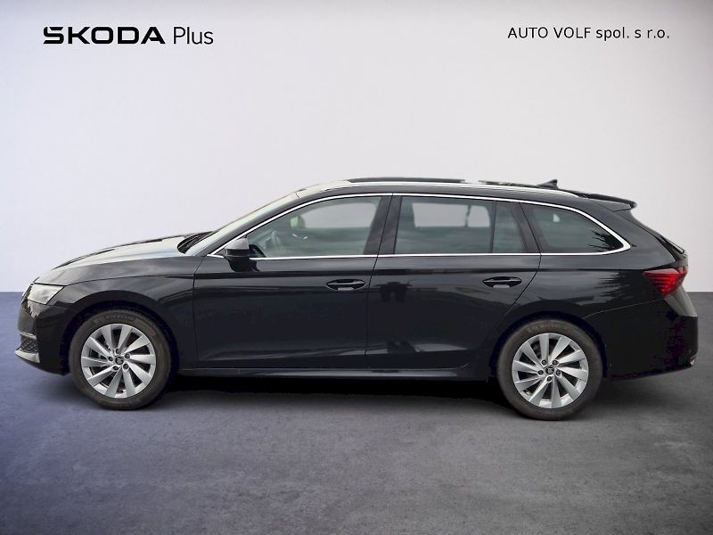 Škoda Octavia (2025) kombi Top Selection 1.5 TSI 11 - fotka 3 z 36