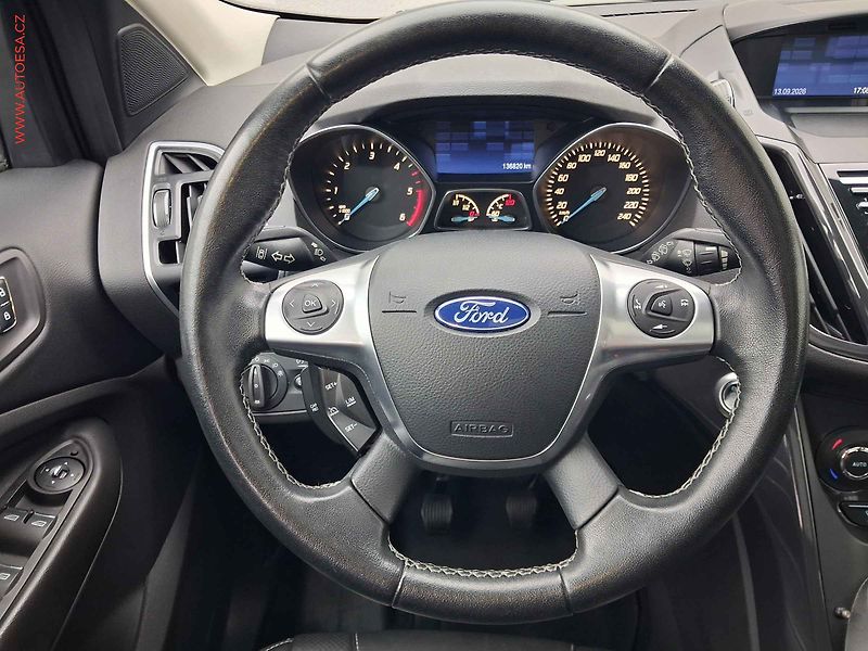 Ford Kuga (2014) 2.0 TDCi 4X4, Individual, - fotka 11 z 21