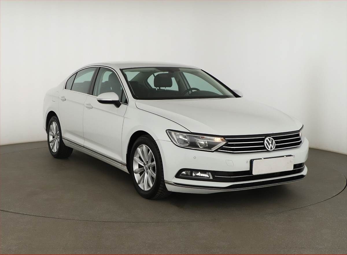 Volkswagen Passat Comfortline 2.0 TDI, Kůže