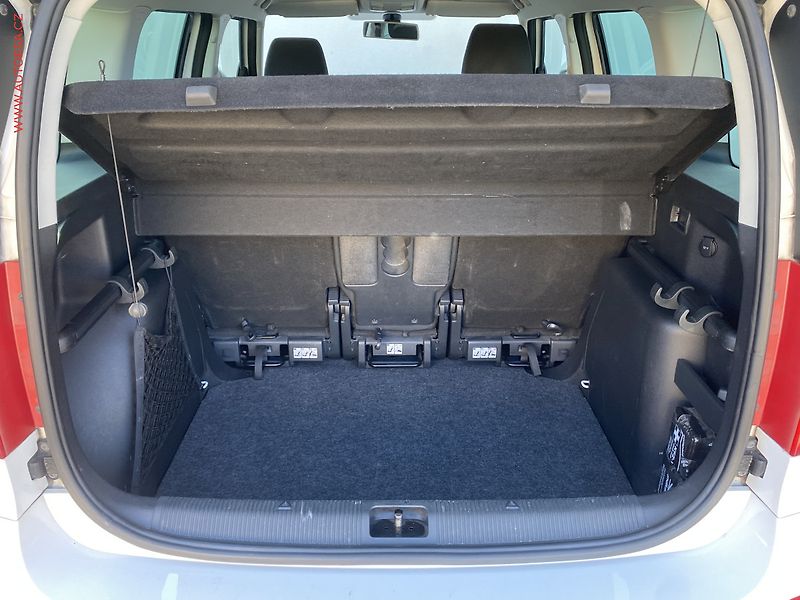 Škoda Yeti (2014) 1.2 TSi, Outdoor, TZ - fotka 7 z 17