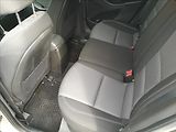 Hyundai i30 1,6 GDi 1.majitel Weekend - náhled 16