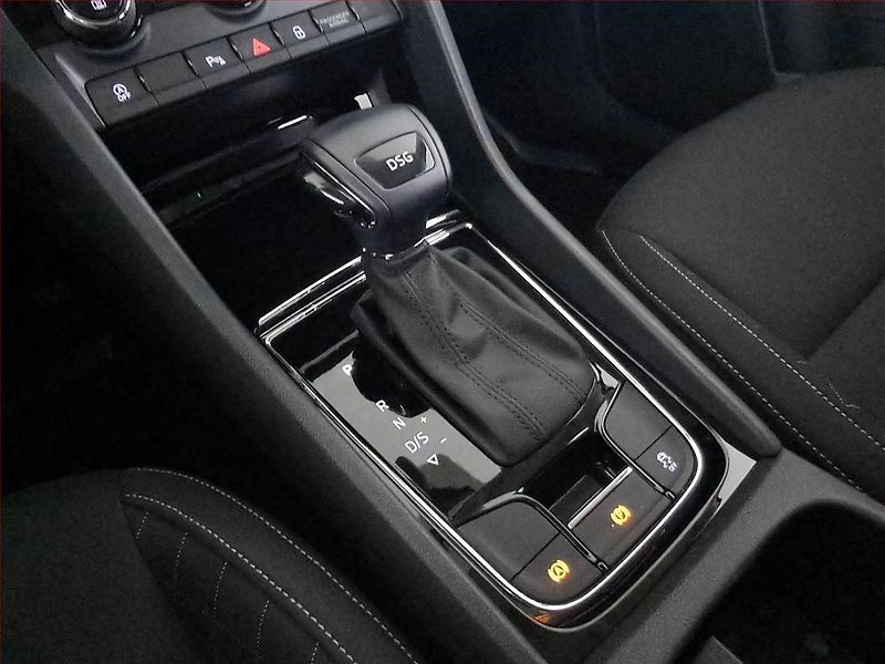 Škoda Karoq (2021) Style 1.5 TSI - fotka 13 z 18