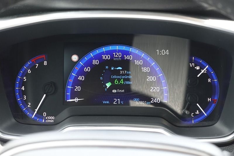 Toyota Corolla 1,5 BA M/T Comfort + Style + T - fotka 26 z 32