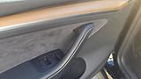 Tesla Model Y (2024) Long Range AWD DE SoH93,6% TZ - náhled 19