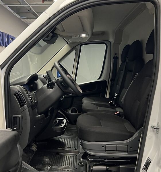 Toyota Proace Max 2.2D AT Active Multimedia L3H2 - fotka 8 z 15