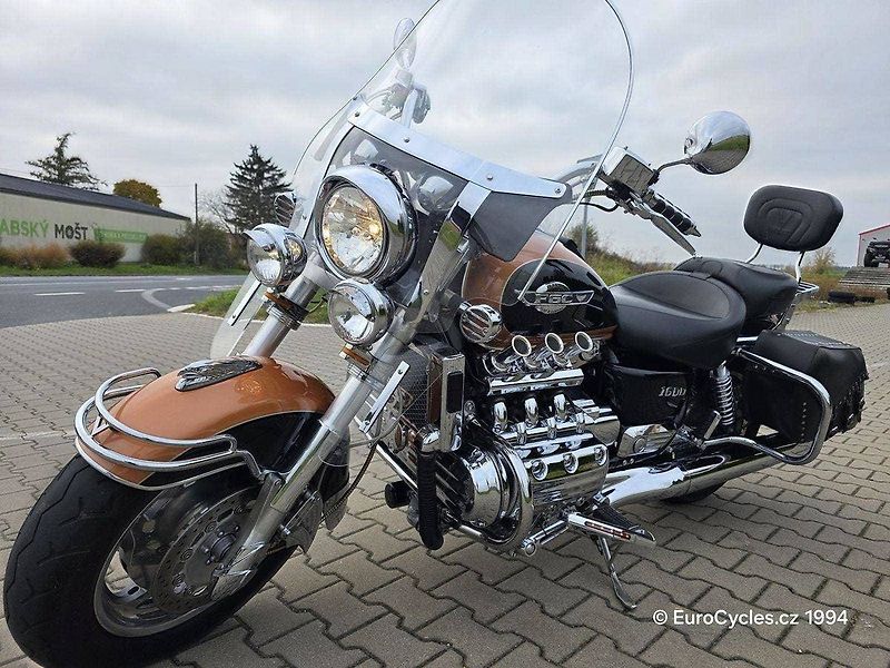 Honda F6C Valkyrie (1998) - fotka 8 z 20