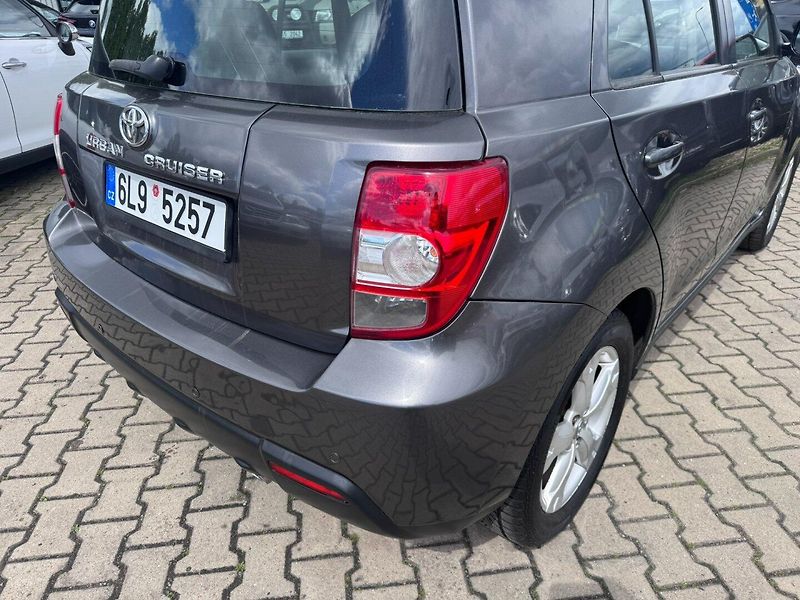 Toyota Urban Cruiser (2010) 1,3i 74 KW SPOJKA STK - fotka 12 z 45