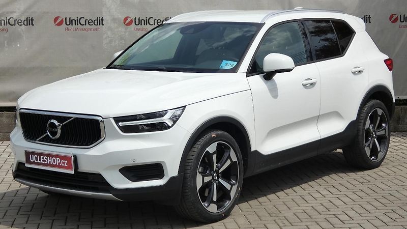 Volvo XC40 D3 Drive-E AWD Momentum - fotografie inzerátu