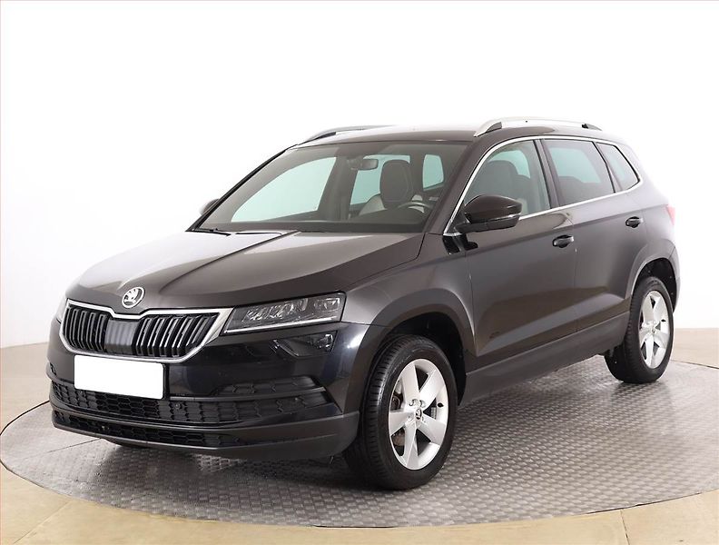 Škoda Karoq (2018) 1.6 TDI, Automat, Serv.kniha - fotka 2 z 19