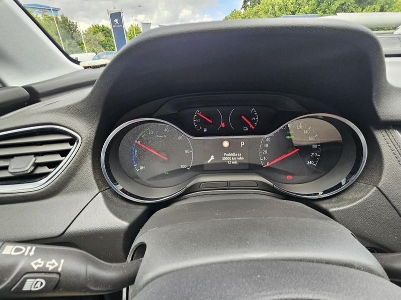 Opel Grandland X (2020) Plug-In Hybrid 200 4x4 EAT8 - fotka 14 z 31