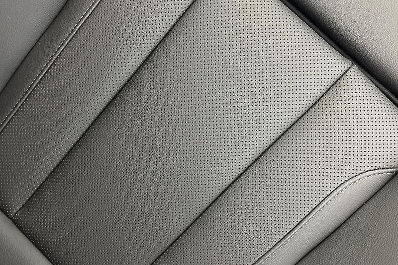 BMW Řada 3 řady 3 | 320d xDrive - fotka 13 z 27