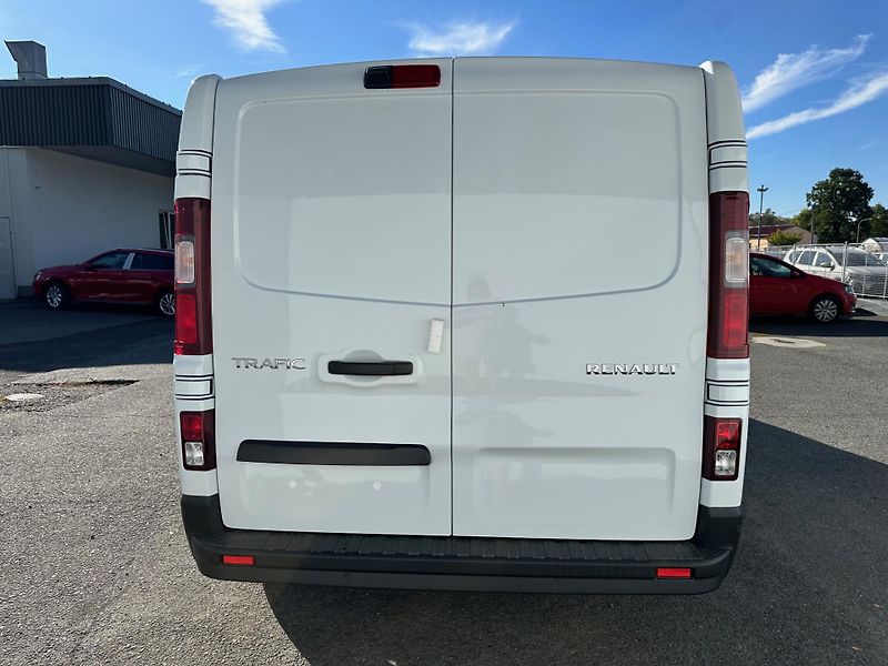 Renault Trafic (2026) L2H1P2 dCi 130 Extra - fotka 6 z 27