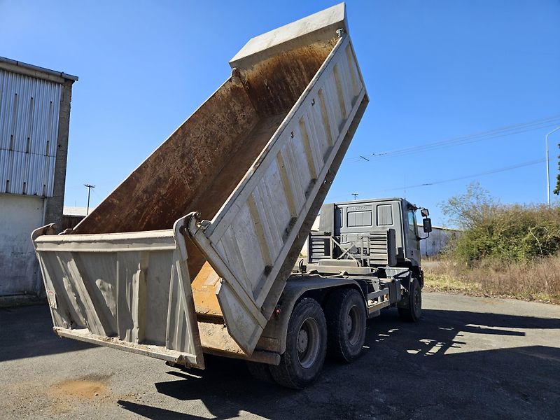 Iveco Trakker (1999) 3 STRANNÝ SKLÁPĚČ 6X4 - fotka 5 z 15