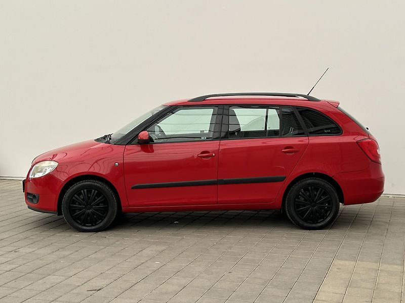 Škoda Fabia 1.9 TDI Ambiente - fotka 3 z 25