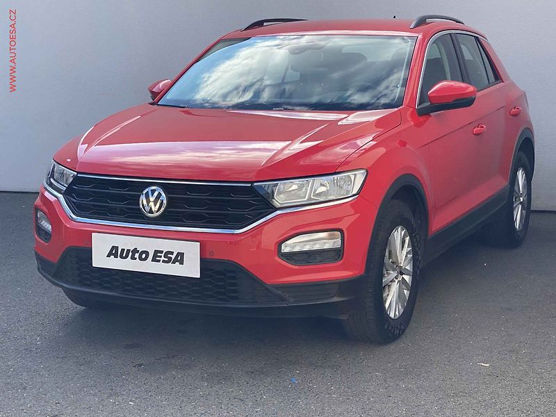 Volkswagen T-Roc (2020) 1.0 TSi, ČR, AC, TZ, park - fotka 3 z 16