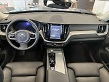Volvo XC60 B5 AWD Plus Dark-REZERVACE - náhled 19
