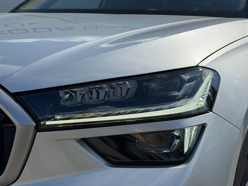 Škoda Kodiaq Exclusive Selection 2,0 TDI 14 - fotka 42 z 42
