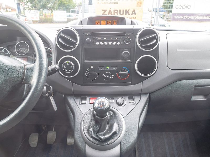 Peugeot Partner (2017) 1.6HDI 73KW – GRIP CONTROL - fotka 20 z 42