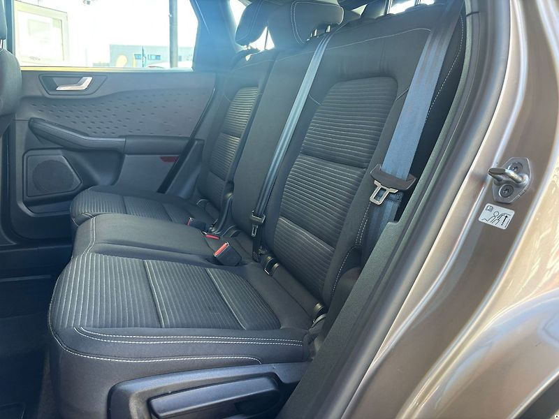 Ford Kuga 2.0EB-140KW/2021/TITAN-4x4-Z36 - fotka 28 z 49