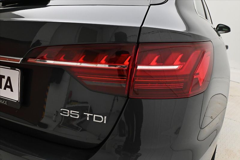 Audi A4 2,0 TDI 120kW DSG Avant Záruka - fotka 30 z 31