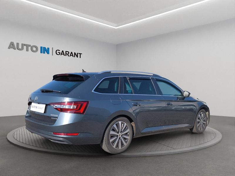 Škoda Superb (2017) Style GreenLine 1.6 TDi 88kW, - fotka 5 z 30