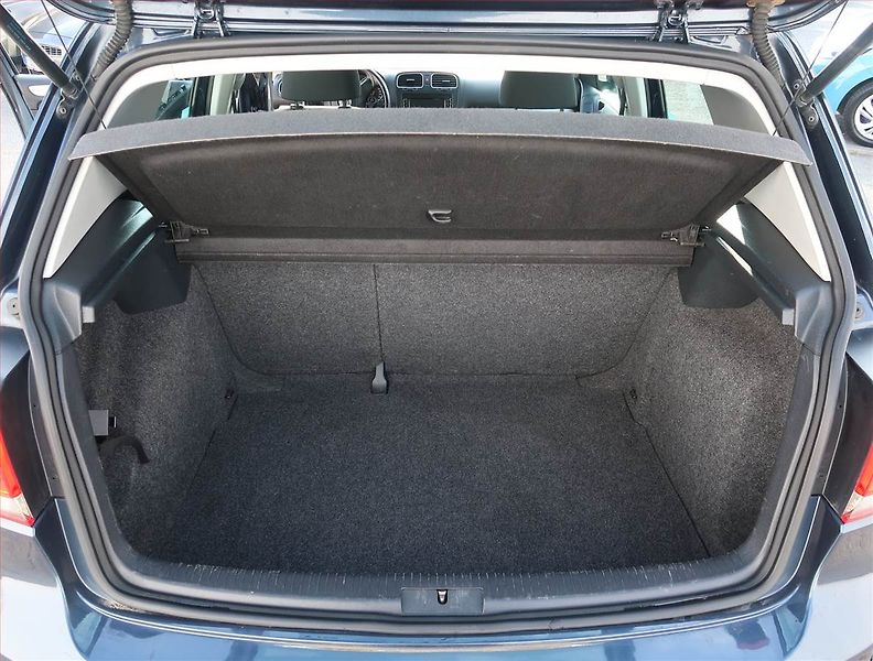 Volkswagen Golf (2011) 1.2 TSI, Tempomat - fotka 13 z 17