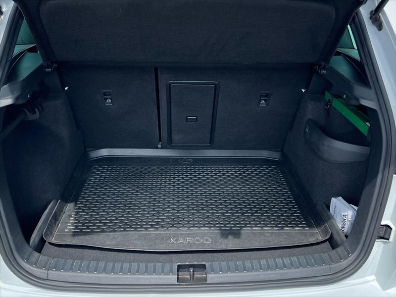 Škoda Karoq 1,5 TSi 110kW 7DSG SPORTLINE - fotka 14 z 27