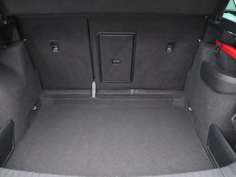 Škoda Karoq 1,5 TSI 110kW DSG Style Virtua - fotka 10 z 30
