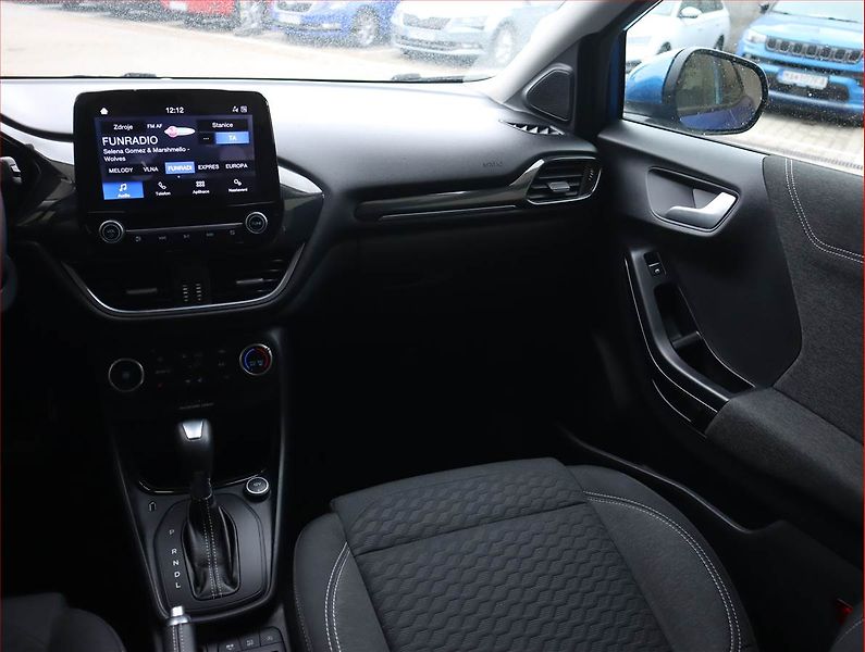 Ford Puma (2022) 1.0 EcoBoost mHEV, Automat - fotka 8 z 21