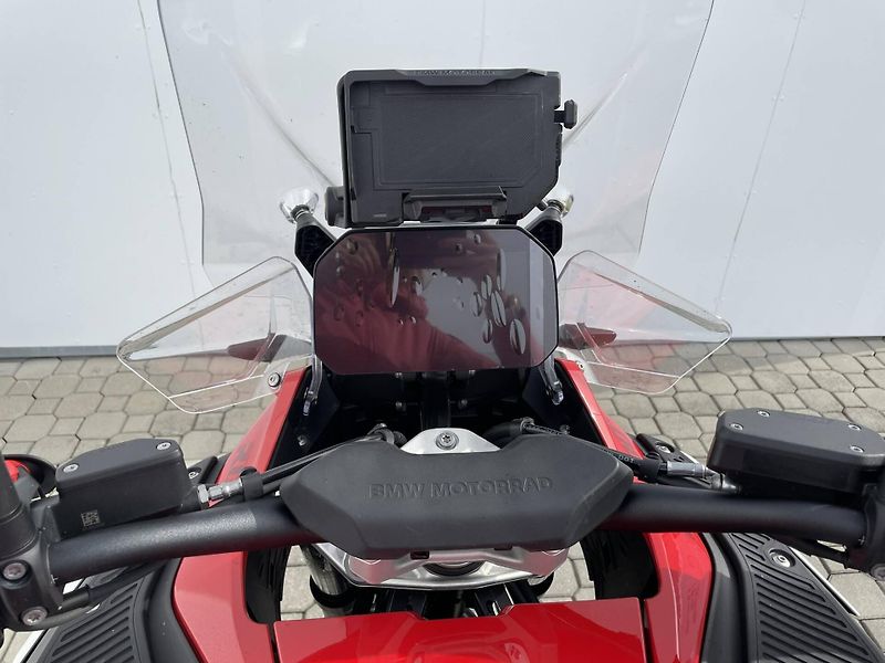 BMW (2026) R 1300 GS Adventure - fotka 14 z 16
