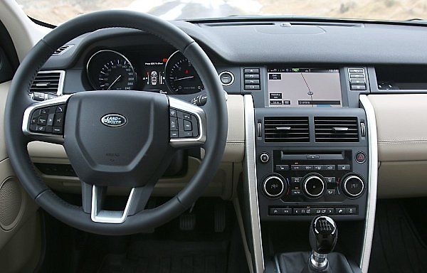 Land Rover Discovery Sport.