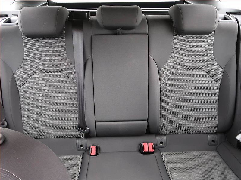 Seat Leon (2019) Style 1.5 TGI CNG, Tempomat - fotka 10 z 17