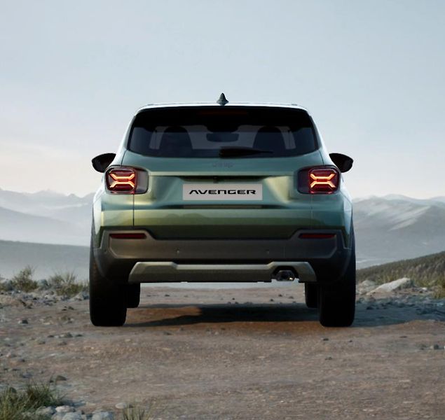 Jeep Avenger (2026) Altitude e-Hybrid 1.2 Turbo - fotka 5 z 8