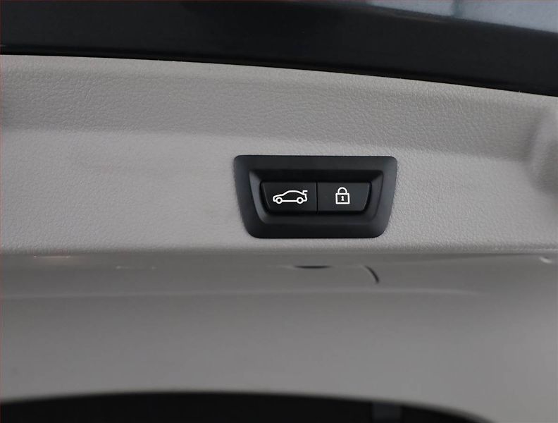 BMW Řada 4 (2018) 420d xDrive - fotka 19 z 19