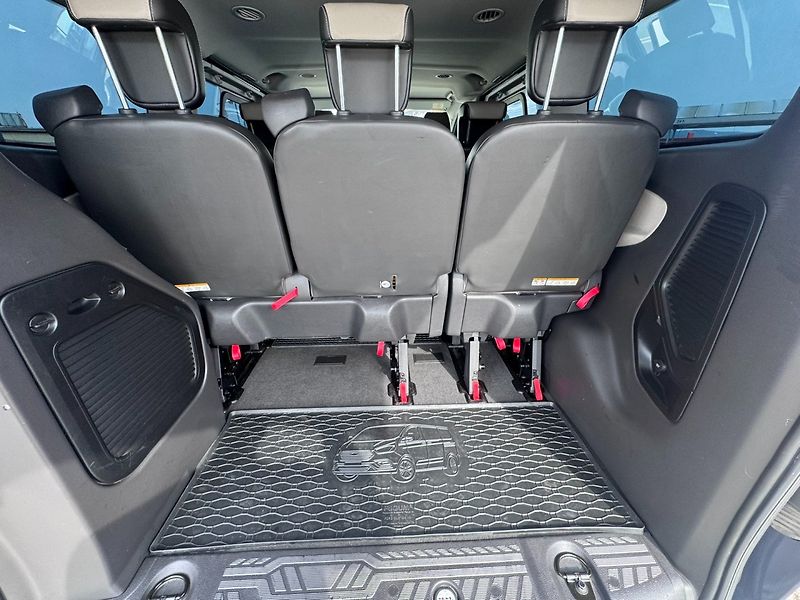 Ford Tourneo Custom (2013) 2,2D 114KW 8X  2X ŠOUP. SERVIS - fotka 44 z 50