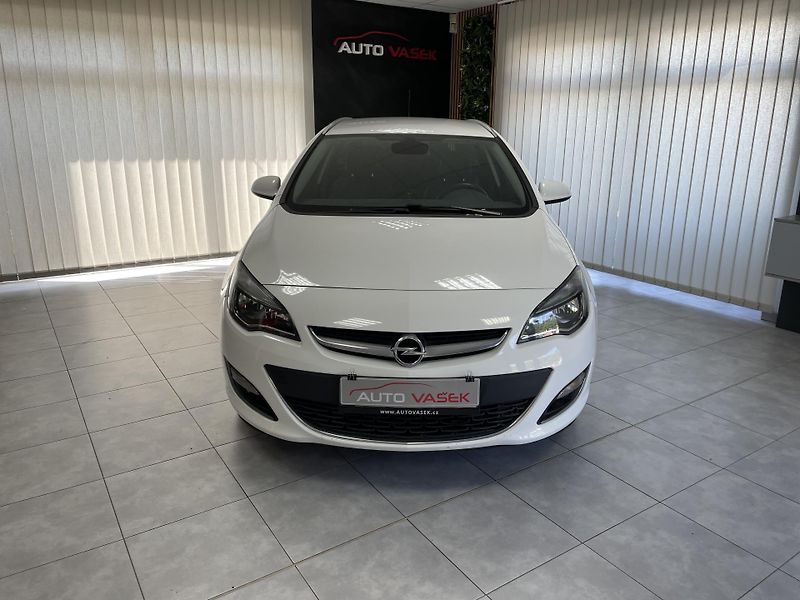 Opel Astra 1.6 CDTi ČR 1.MAJ.DIGIAC  - fotka 4 z 23
