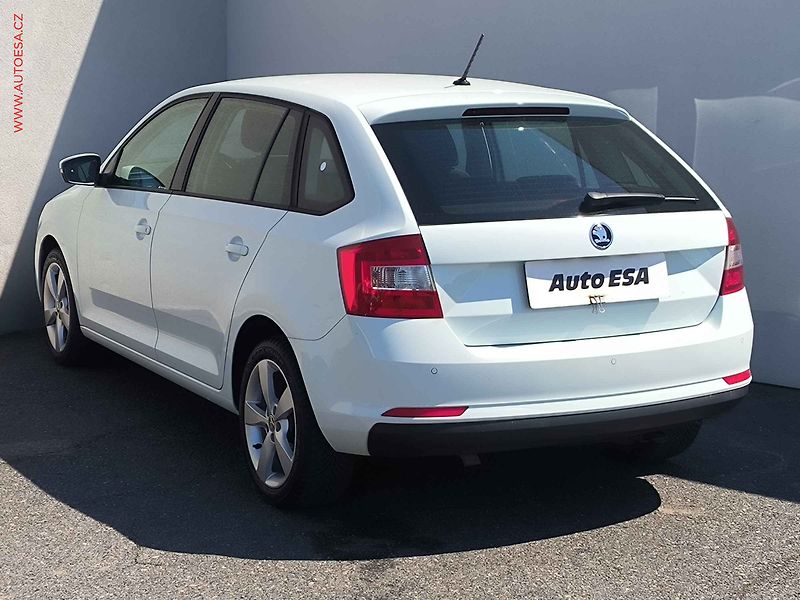Škoda Rapid (2017) 1.2 TSi, Active - fotka 6 z 16