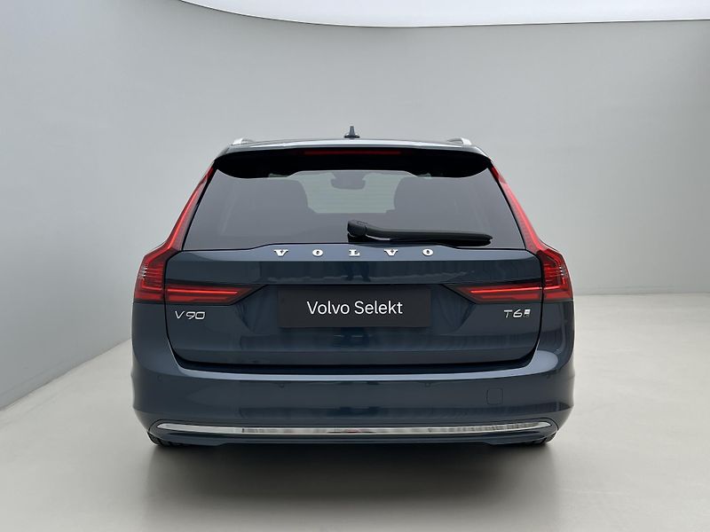 Volvo V90 T6 AWD RECHARGE CORE AUT  - fotka 12 z 47