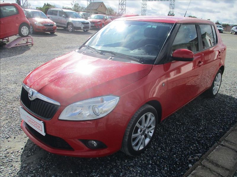 Škoda Fabia 1,2 TSI, klima, servis, 1.maj, - fotka 3 z 31