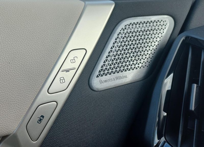 BMW iX (2021) 40 - fotka 20 z 23
