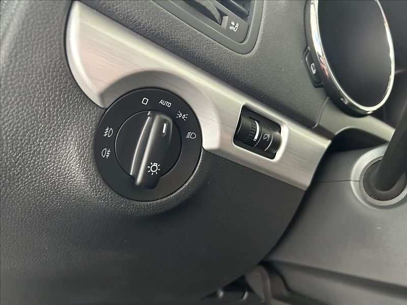 Škoda Yeti 2,0   TDI,4x4,1.MAJITEL,SERVIS - fotka 9 z 21
