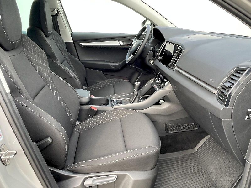 Škoda Karoq (2018) 2.0 TDI / 110 kW 4x4 Ambition - fotka 9 z 30