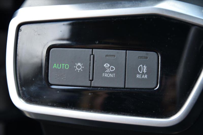 Audi A6 2.0 TDI 150kW LED ČR - fotka 27 z 31