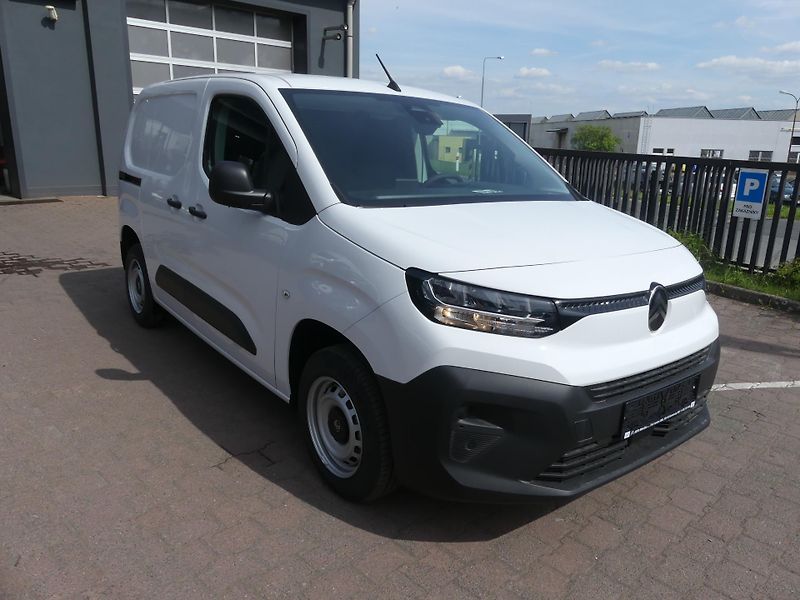 Citroën Berlingo (2026) VAN L1 650 Turbo 110 MAN6 - fotka 3 z 19