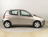 Toyota Yaris (2004) 1.0 VVT-i, po STK, servisované - náhled 6